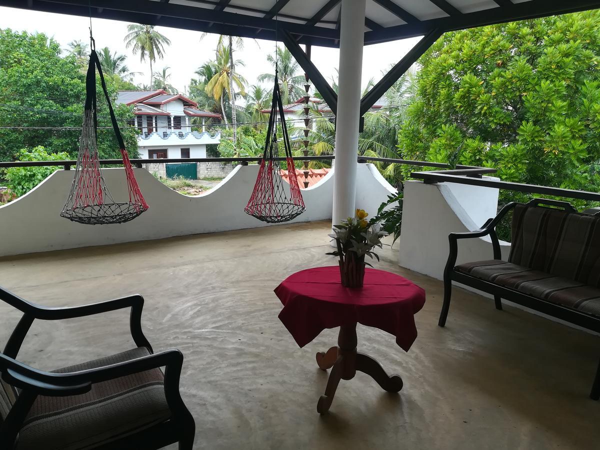 Hotel Sandara Tangalle Exteriör bild